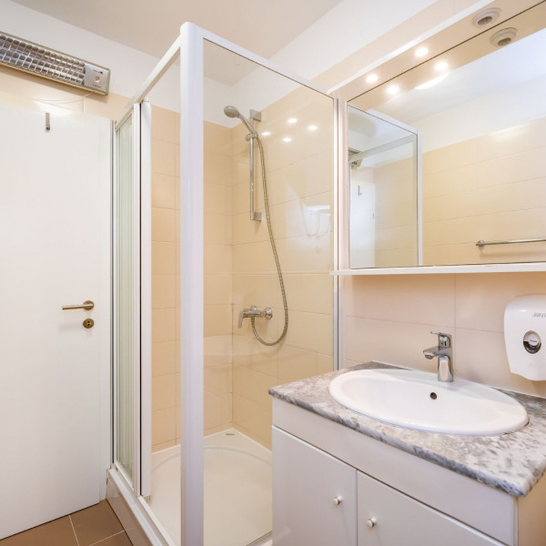 Kúpeľňa / WC, Apartments Punta, Apartmány Punta v Privlaka v Chorvátsku pri piesočnatých plážach Privlaka